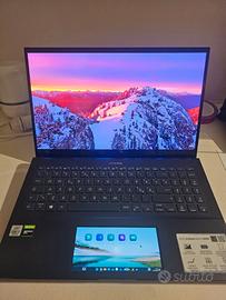 Asus Zenbook Pro 15 - Schermo 4k OLED Touch