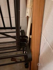 Attaccapanni a muro con mensola