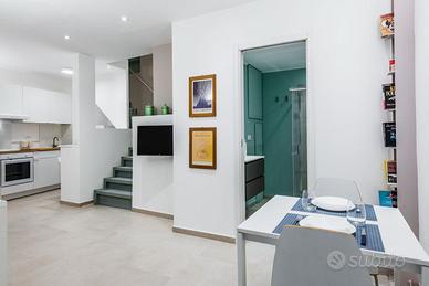 Appartamento 2 camere 2 bagni Stesicoro Etnea