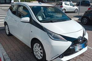 Toyota Aygo 1,0 x Play MMT