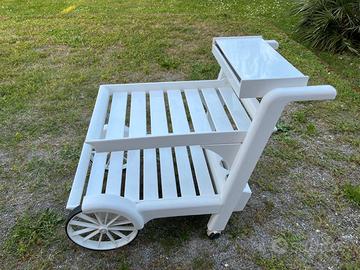Carrello bar " ROVERGARDEN " con portabottiglie .