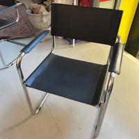 Coppia di Poltrone Bauhaus in Pelle e Acciaio - St