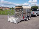 rimorchio-trasporto-bestiame-244-x-150-cm-2000-kg-