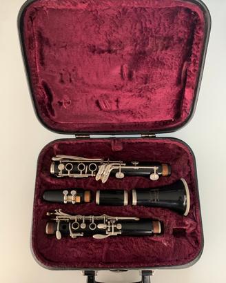 Clarinetto da studio + custodia + 2 metodi