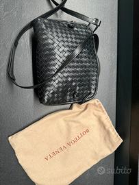 Bottega veneta vintage con tracolla nera