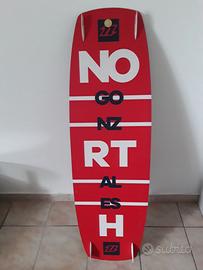 Tavoletta kite surf North Gonzales ben tenuta