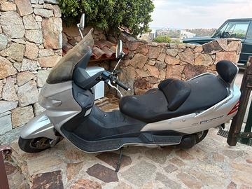 SUZUKI BURGMAN 400