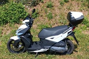 kimco 16+ 200 cc. bauletto bianco