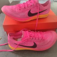 Scarpe chiodate atletica