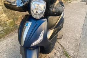 SCOOTER PIAGGIO BEVERLY 300