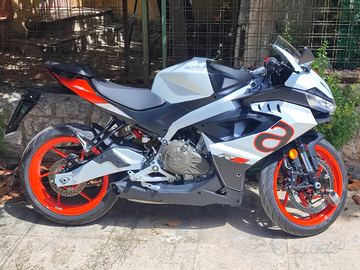 V.endo o permuto Aprilia RS 457