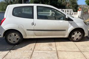TWINGO 2011 1.2CC