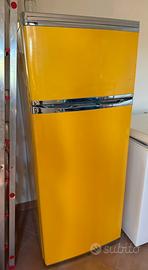 Frigorifero giallo