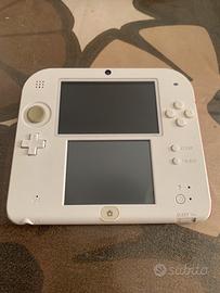 Nintendo 2DS (schermo non si vede)