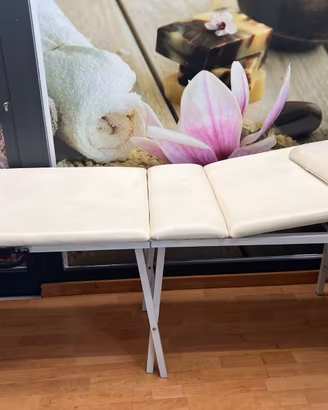 lettino per servizi estetici
