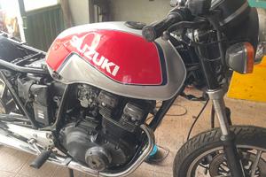 Suzuki GSX 250 S