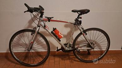 Bici Trekking Atala North Black - Ruote 28''