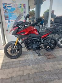 Yamaha tracer 900