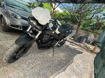 BMW F800R