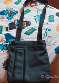 Due Tracolle calvin klein