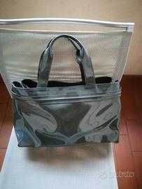 Borsa da donna marca ARMANI JEANS, col. verde