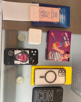Iphone 12 con power bank, cover e vetrini ricambio