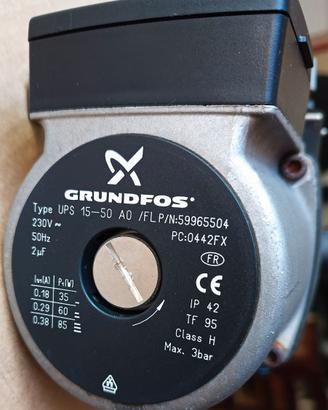 Pompa GRUNDFOS UPS 15-50 AO per caldaia FERROLI