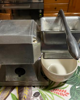 Grattugia industriale 220 volt