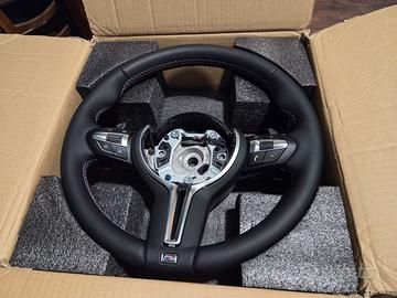 Volante BMW Msport con palette senza airbag