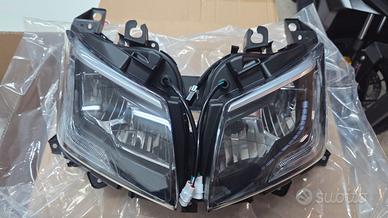 FARO FANALE ANTERIORE TMAX T MAX 530 - 2015 / 2016