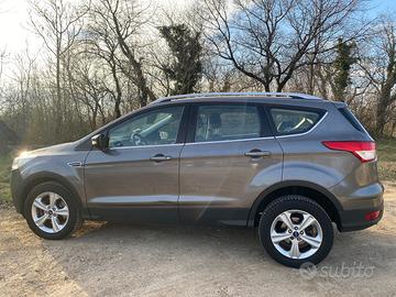 FORD KUGA 2.0 TDCI 140 CV 4WD