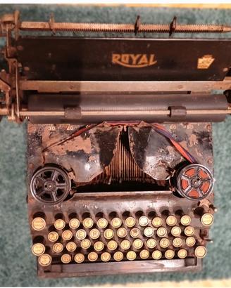 macchina da scrivere vintage Royal