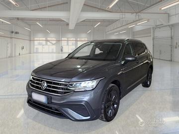 VOLKSWAGEN TIGUAN ALLSPACE 2.0 TDI SCR LIFE DSG SU