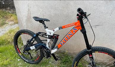 Mtb dh kona
