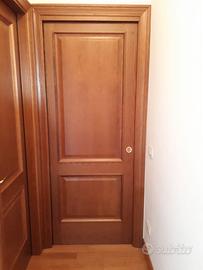 Porta in legno per interni