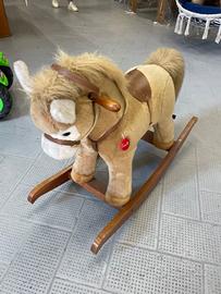 cavallo a dondolo Trudi