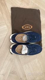 Sneakers red dot in pelle scamosciata Pashmy Tod’s