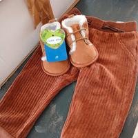 scarpe n 20 con etichetta e pantaloni mesi 4 