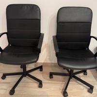 Sedia da ufficio girevole e regolabile, nera