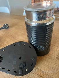 Montalatte Aeroccino Nespresso 3-.3194, no caldo.