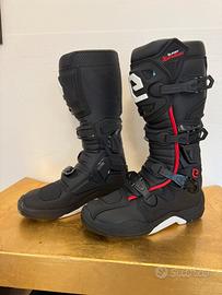 Stivali enduro elevit