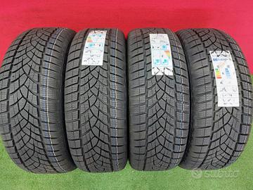 235 50 19 Gomme Invernali GoodYear 235 50R19