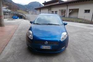 Fiat Grande Punto 1.3 MJT 90 CV 5 porte Neopatenta