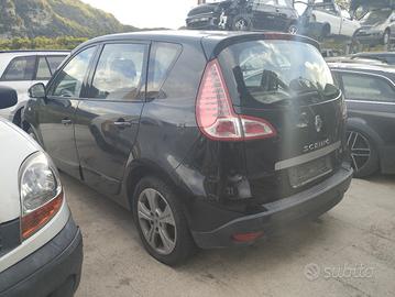 Renault Scenic ricambi 