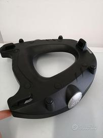 Piastra portabauletto Givi Monokey M5