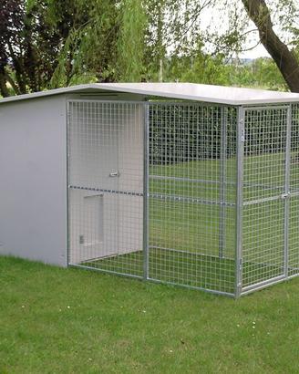 Recinto box per cani con tettoia 125x300