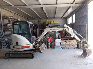 Miniescavatore Bobcat 428