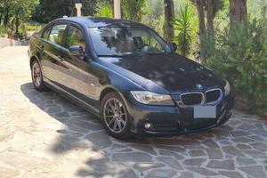 Berlina  BMW 320d 180000 km reali