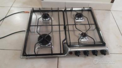 piano cottura 4 fuochi