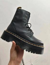 Stivaletti Dr. Martens unisex